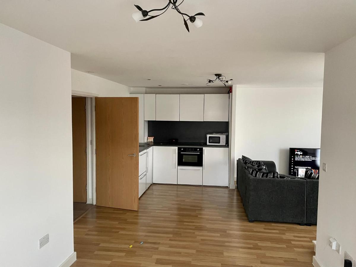 King Dems Home Dagenham Ngoại thất bức ảnh