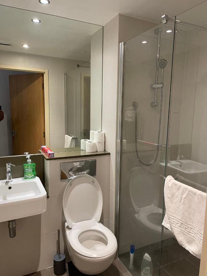 King Dems Home Dagenham Ngoại thất bức ảnh