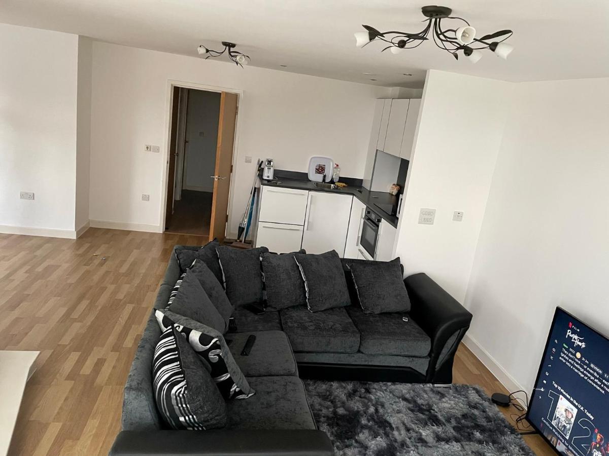 King Dems Home Dagenham Ngoại thất bức ảnh