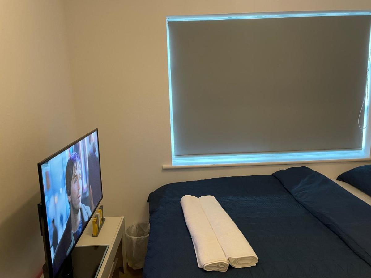 King Dems Home Dagenham Ngoại thất bức ảnh